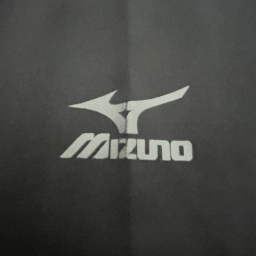 NWT Women’s Mizuno Elite 9 Focus Full Zip Volleyball Jacket Medium - Picture 6 of 9